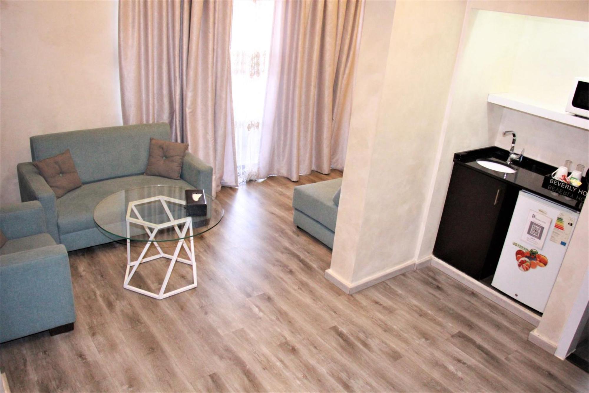 Beverly Hotel Бейрут Екстер'єр фото